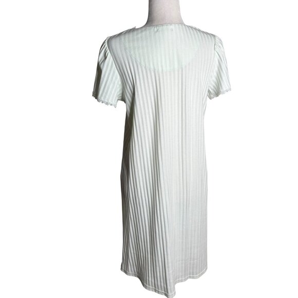 Miss Elaine Mint Green Short Sleeve Embroidered Nightgown Small Cotton Blend - Picture 5 of 7